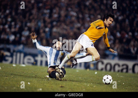 Calcio - Coppa del Mondo di calcio Argentina 1978 - Gruppo B - Brasile v Argentina - Estadio Rosario Foto Stock