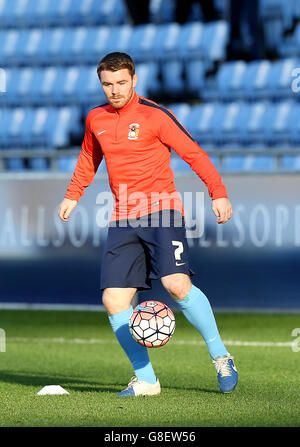 Calcio - Emirates fa Cup - primo turno - Coventry City v Northampton Town - Ricoh Arena. John Fleck, città di Coventry Foto Stock