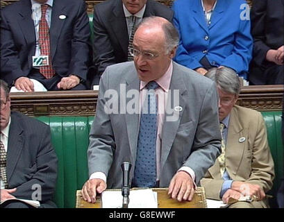 Interrogazioni del primo Ministro - Camera dei Comuni. Il leader del Partito conservatore Michael Howard. Foto Stock