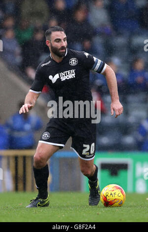 Rochdale / Wigan Athletic - Sky Bet League One - Stadio Spotland. Craig Morgan di Wigan Athletic Foto Stock