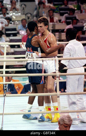 Boxing - Seoul Giochi Olimpici 1988 - Luce Middleweight Division - Semi finale - Roy Jones v Richie Woodhall Foto Stock