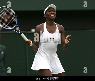 Tennis - campionati di Wimbledon 2005 - finale donne - Venus Williams v Lindsay Davenport - Tutti i Club in Inghilterra Foto Stock