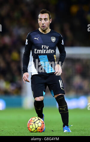 L'Arsenal's Santi Cazorla durante la partita della Barclays Premier League a Carrow Road, Norwich. PREMERE ASSOCIAZIONE foto. Data immagine: Domenica 29 novembre 2015. Guarda la storia di calcio della PA Norwich. Il credito fotografico dovrebbe essere: Adam Davy/PA Wire. RESTRIZIONI: Nessun utilizzo con audio, video, dati, elenchi di apparecchi, logo di club/campionato o servizi "live" non autorizzati. Foto Stock