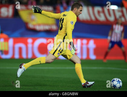 Atletico Madrid / Galatasaray - UEFA Champions League - Gruppo C - Estadio Vicente Calderon. Atletico Madrid portiere Jan Oblak Foto Stock