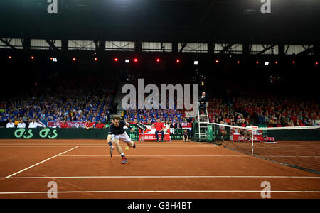 Andy Murray della Gran Bretagna in azione durante il terzo giorno della finale della Coppa Davis al Flanders Expo Center di Gand. PREMERE ASSOCIAZIONE foto. Data immagine: Domenica 29 novembre 2015. Vedi PA storia TENNIS Coppa Davis. Il credito fotografico dovrebbe essere: Andrew Milligan/PA Wire. Foto Stock