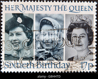 Regno Unito - circa 1986: un timbro stampato in Gran Bretagna mostra Sua Maestà la Regina Elisabetta II, sessantesimo compleanno Foto Stock