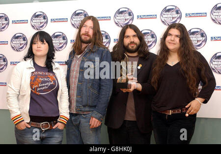 Annuncio del Premio Mercury a livello nazionale - Commonwealth Club. I numeri Magici partecipano, dove il loro album autolinato è stato nominato. Foto Stock