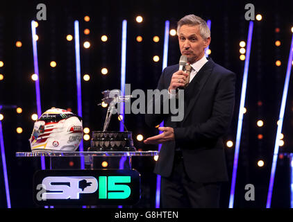 Gary Lineker durante Sports Personality of the Year 2015 presso la SSE Arena di Belfast. Foto Stock