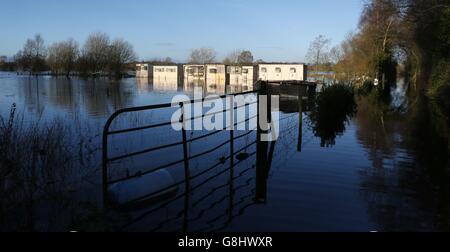 Campi allagati nei pressi di Dungannon, che è tra le aree colpite dall'aumento dei livelli d'acqua in Lough Neagh. Foto Stock