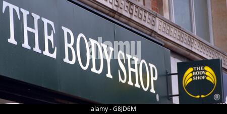 Vista generale dei negozi di Londra. Il negozio Body Shop su Oxford Street. Foto Stock