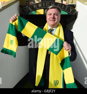 Conferenza stampa ed Balls - Carrow Road. Presidente di Norwich City Football Club ed Balls durante una conferenza stampa a Carrow Road, Norwich. Foto Stock