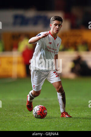 Exeter City / Liverpool - Emirates fa Cup - Third Round - St James Park. Cameron Brannagan di Liverpool durante la Emirates fa Cup, terza partita a St James Park, Exeter. Foto Stock