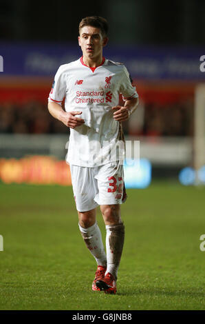 Exeter City / Liverpool - Emirates fa Cup - Third Round - St James Park. Cameron Brannagan di Liverpool durante la Emirates fa Cup, terza partita a St James Park, Exeter. Foto Stock