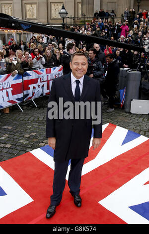 David Walliams in arrivo alle audizioni Got Talent 2016 della Gran Bretagna che si tengono al Liverpool Empire Theatre, Lime Street, Liverpool. PREMERE ASSOCIAZIONE foto. Data immagine: Venerdì 15 gennaio 2016. Il credito fotografico dovrebbe essere: Pete Byrne/PA Wire Foto Stock