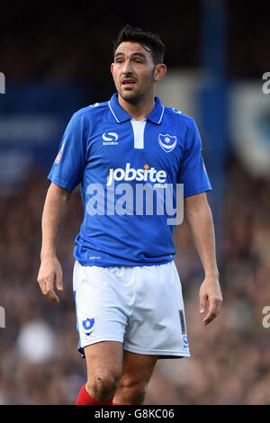 Portsmouth / AFC Bournemouth - Emirates fa Cup - Fourth Round - Fratton Park. Gary Roberts, Portsmouth Foto Stock