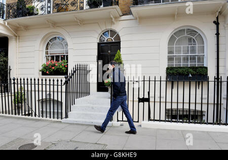 Una visione generale di 46 Lower Belgrave Street, nel centro di Londra, l'ex casa di famiglia di Lord Lucan, come George Bingham, l'unico figlio del peer mancante, è stato rilasciato un certificato di morte per suo padre presso la High Court nel centro di Londra. Foto Stock