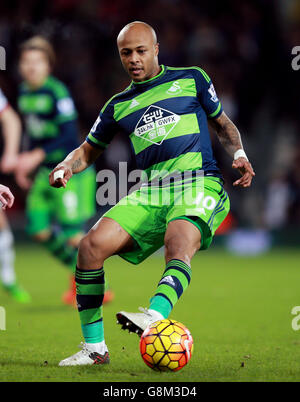 West Bromwich Albion / Swansea City - Barclays Premier League - The Hawthornes. Andre Ayew di Swansea City durante la partita della Barclays Premier League all'Hawthornes, West Bromwich. Foto Stock