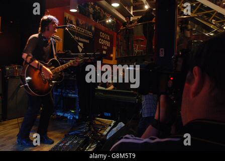 Black Rebel Motorcycle - Club Virgin Megastore Oxford Street. Black Rebel Motorcycle Club. Foto Stock