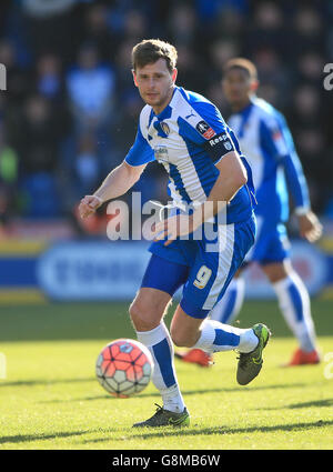 Chris Porter di Colchester United durante la fa Cup di Emirates, quarta partita al Weston Homes Community Stadium di Colchester. Foto Stock