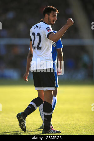 Nacer Chadli di Tottenham Hotspur festeggia durante la fa Cup di Emirates, quarta partita al Weston Homes Community Stadium di Colchester. PREMERE ASSOCIAZIONE foto. Data immagine: Sabato 30 gennaio 2016. Scopri la storia della Pennsylvania SOCCER Colchester. Il credito fotografico dovrebbe essere: Nick Potts/PA Wire. Foto Stock