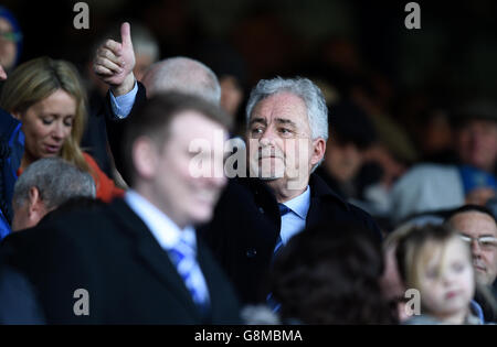 Portsmouth / AFC Bournemouth - Emirates fa Cup - Fourth Round - Fratton Park. Il presidente di Portsmouth, Iain McInnes, è in piedi davanti alla Emirates fa Cup, quarta partita al Fratton Park di Portsmouth. Foto Stock