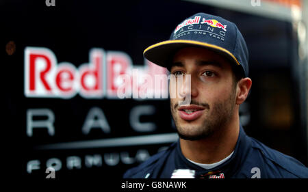 2016 Test - giorno uno - circuito di Catalunya. Daniel Ricciardo della Red Bull durante la prima giornata di test sul circuito di Catalunya, Barcellona. Foto Stock