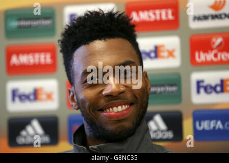 Liverpool / FC Augsburg - UEFA Europa League - Round of 32 - seconda tappa - Liverpool Press Conference - Melwood Training Center. Daniel Sturridge di Liverpool durante una conferenza stampa al Melwood Training Center di Liverpool. Foto Stock