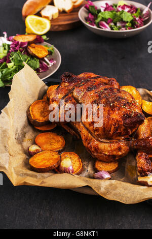 Pollo arrosto Foto Stock