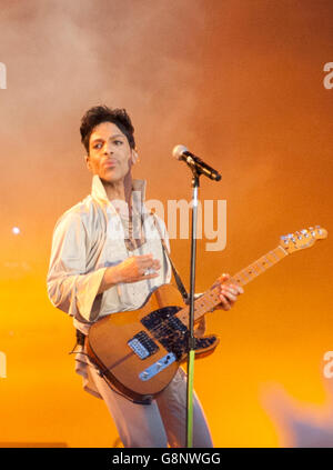 In Focus: musicista Prince muore a 57 21 Apr 2016 immagini prese Hop Farm Festival 2011 Credito: Glamourstock Foto Stock