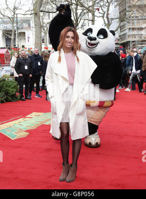 Kung fu Panda 3 Premiere - Londra. Stacey Solomon partecipa alla prima europea di Kung fu Panda 3, presso Odeon Leicester Square, Londra. Foto Stock