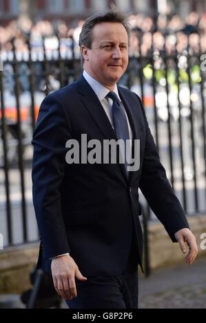 Il primo Ministro David Cameron arriva per il servizio annuale del Commonwealth Day presso l'Abbazia di Westminster, Londra. Foto Stock