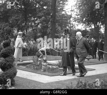 Re Giorgio V e la regina Mary - Chelsea Flower Show Foto Stock