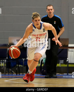 Great Britain Women / Montenegro Women - EuroBasket Women 2017 - Qualifying Group C - Belle Vue Leisure Centre. Georgia Jones, Gran Bretagna Foto Stock