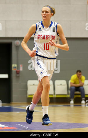 Great Britain Women / Montenegro Women - EuroBasket Women 2017 - Qualifying Group C - Belle Vue Leisure Centre. Ella Clark, Gran Bretagna Foto Stock