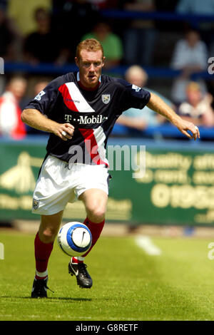 Calcio - Friendly - Telford Regno v West Bromwich Albion - nuova testa di Bucks Foto Stock