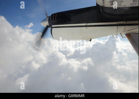 La vista dalla finestra di un piccolo aeroplano Foto Stock