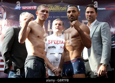 Kell Brook v Kevin Bizier Weigh-In - Winter Gardens Foto Stock