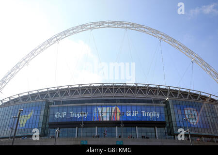 Vista generale di Wembley prima della finale del Johnstone's Paint Trophy al Wembley Stadium, Londra. PREMERE ASSOCIAZIONE foto. Data immagine: Domenica 3 aprile 2016. Guarda la storia della PA DI CALCIO finale. Il credito fotografico dovrebbe essere: Adam Davy/PA Wire. Foto Stock