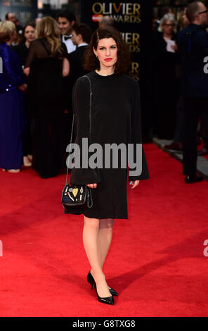 Jemima Rooper ha partecipato agli Olivier Awards 2016 che si sono tenuti alla Royal Opera House di Covent Garden, Londra. PREMERE ASSOCIAZIONE foto. Data immagine: Domenica 3 aprile 2016. Guarda la storia di PA SHOWBIZ Olivier. Il credito fotografico dovrebbe essere: Ian West/PA Wire Foto Stock