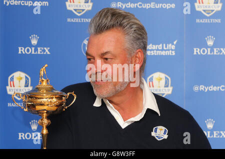 Il Capitano della Coppa Ryder europea Darren Clarke durante una fotocellula al Royal Portrush Golf Club, County Antrim. Foto Stock