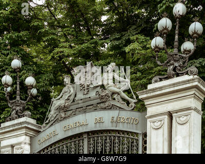 Cancello, ingresso, sede dell'esercito, Madrid, Spagna, Europa Foto Stock