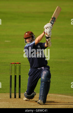 Cricket - totesport National Cricket League - Divisione due - Surrey Lions contro Scozia - The Brit Oval. Jonathan Batty di Surrey Lions Foto Stock