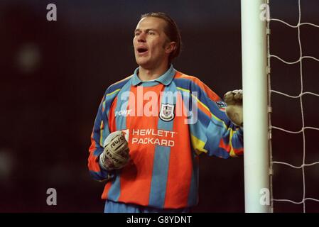 Calcio - Littlewoods FA Cup terzo turno - Tottenham Hotspur v Fulham Foto Stock