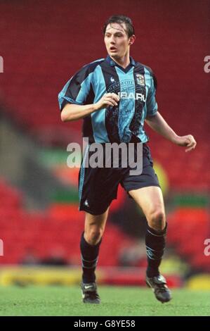 Calcio - Littlewoods fa Cup terzo turno - Liverpool v Coventry City. Noel Whelan, città di Coventry Foto Stock