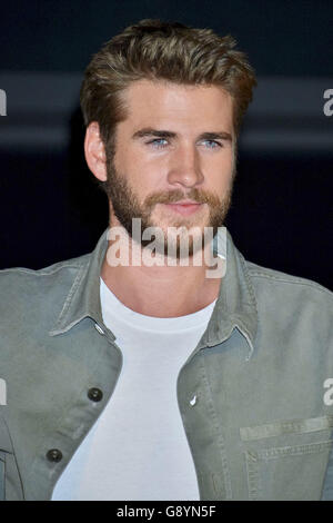 Tokyo, Giappone. Il 29 giugno, 2016. Attore Liam Hemsworth assiste la conferenza stampa per 'Giorno Di Indipendenza: Rinascita' presso il Tokyo Skytree a Tokyo in Giappone il 29 giugno 2016. | In tutto il mondo di utilizzo/picture alliance © dpa/Alamy Live News Foto Stock