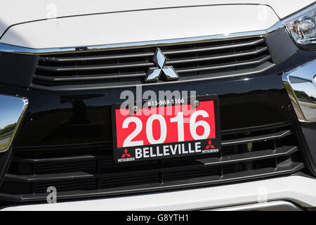 Belleville, Ontario, Canada. Il 24 giugno 2016. La Mitsubishi concessionaria auto a Belleville, Ont., il 24 giugno 2016. © Lars Hagberg/ZUMA filo/Alamy Live News Foto Stock