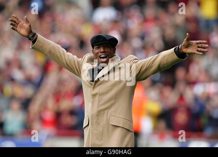 Calcio - fa Barclays Premiership - Arsenal v Manchester City - Highbury. Ex Arsenale giocatore Ian Wright Foto Stock