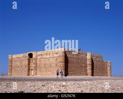 Qasr Kharana talvolta Qasr al Harrana, Qasr al Kharanah, Kharaneh o Hraneh, è uno dei più noti castelli di sabbia di Giordania Foto Stock