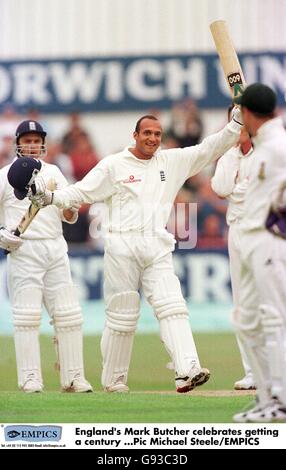 Cricket - quinta prova Cornhill - Inghilterra v Sud Africa - Headingley - Prima giornata Foto Stock