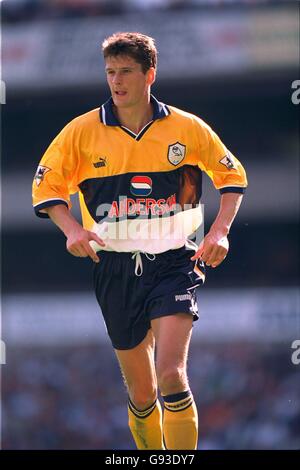 Calcio - fa Carling Premiership - Tottenham Hotspur v Sheffield Mercoledì. Wim Jonk di Sheffield Wednesday Foto Stock